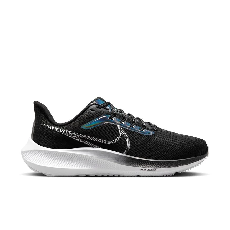 Nike Women's Air Zoom Pegasus 39 Premium (001 - Black/White) 3 Nike Women's Air Zoom Pegasus 39 Premium (001 - Black/White)