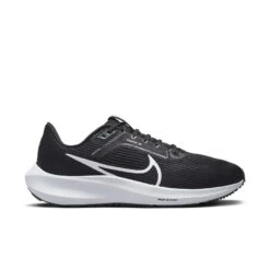 Nike Women's Air Zoom Pegasus 40 (001 - Black/White/Iron Grey)